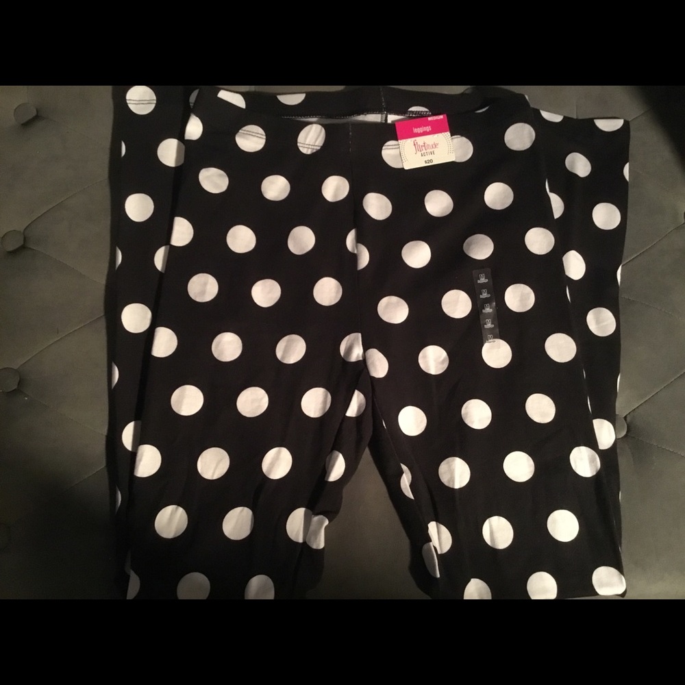 Brand New polka dot leggings